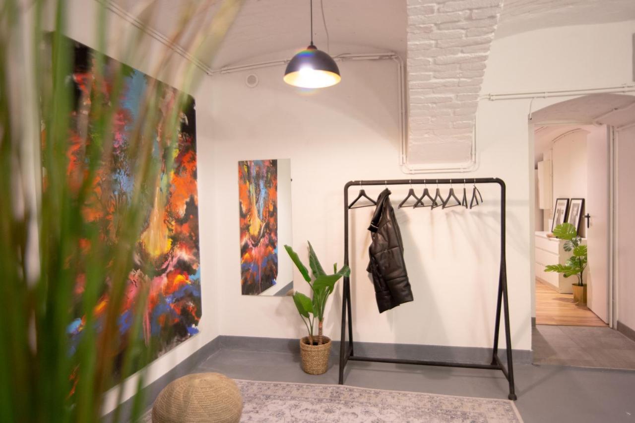 Trendy Souterrain Loft - Near City Center Wien Exteriör bild