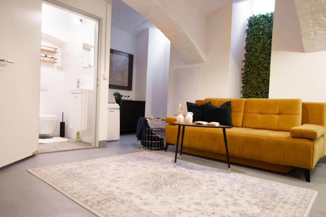 Trendy Souterrain Loft - Near City Center Wien Exteriör bild